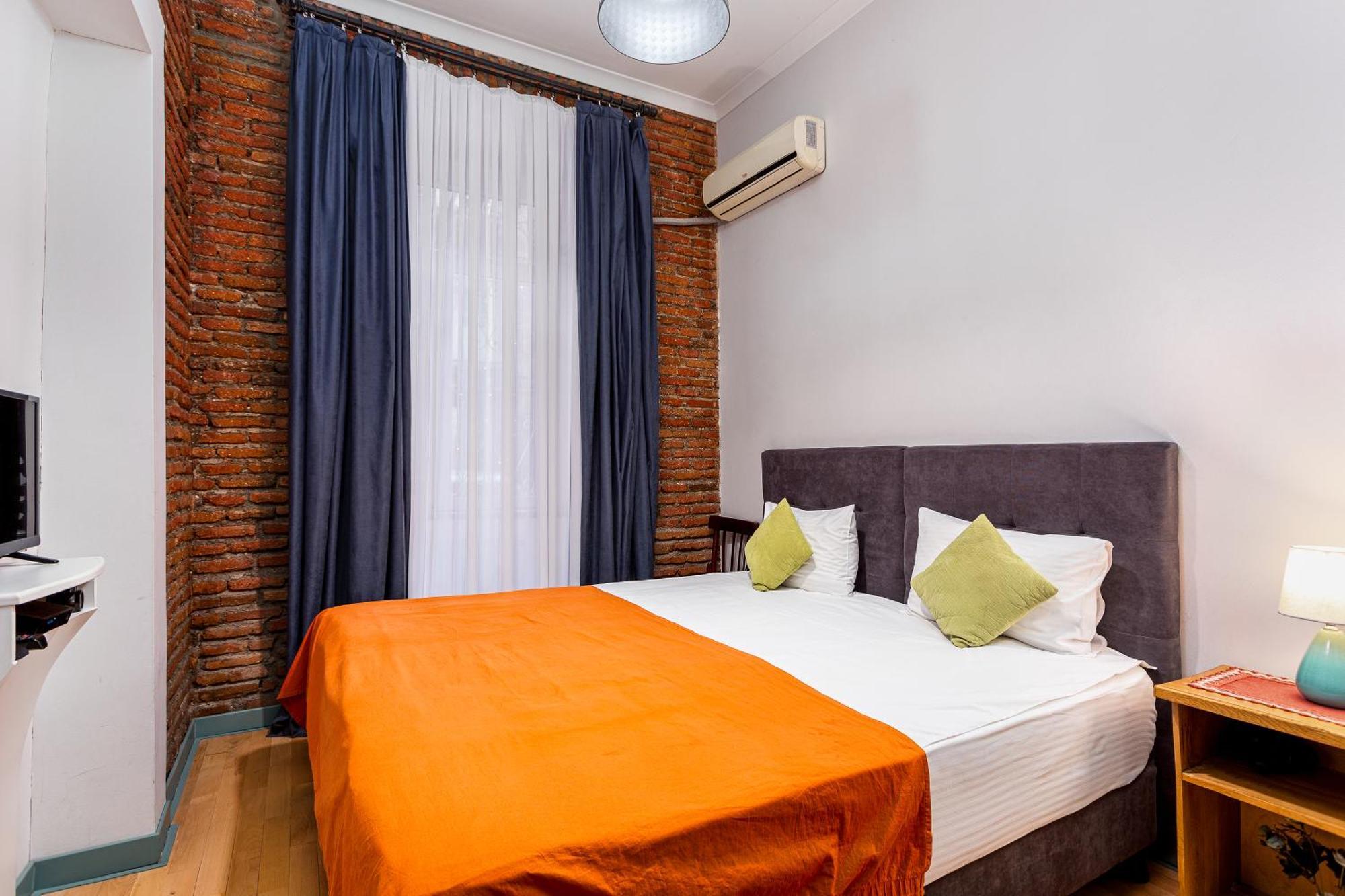Ethnograph Hotel Old Tbilisi Exteriör bild